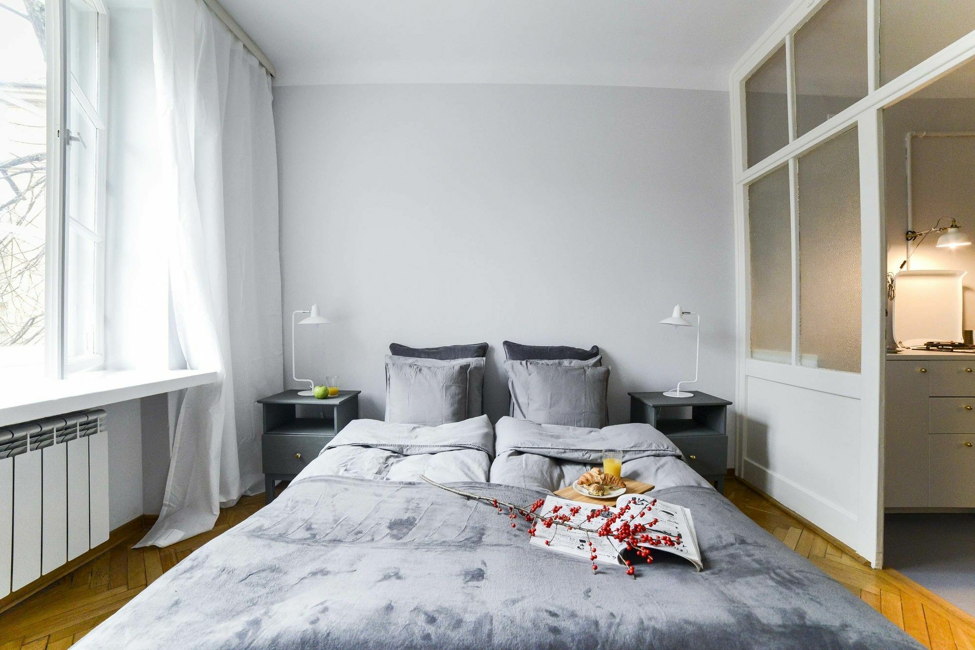 Designers Apartment In The Old Town Варшава Екстериор снимка